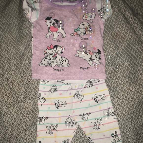 101 Dalmatian baby outfit - Picture 2 of 5